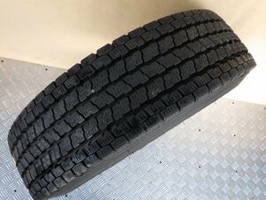 r512-22 ★ 中古 スタッドレスタイヤ 205/85R16 117/115L 21年製造 ヨコハマ トラック タイヤ ホイール 2-0 キャンター