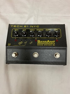 u55269　中古　テックツーワン　Bass Driver D.I Programmable　ベース用プリアンプ　（電池カバー欠損）