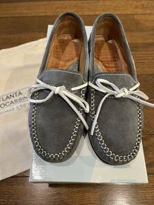 【超美品】ATLANTA MOCASSIN アトランタモカシン　ドライビングシューズ UGG MINNETONKA グレー　35 22.5cm スエード　スリッポン　TOD’S