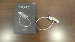 ドイツ　TROIKA　車のキーホルダー