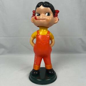 ☆１円スタート☆【中古】昭和レトロ ペコちゃん 不二家 FUJIYA 首振り 人形 ブリキ 台座 ソフビ 高さ 約30cm 当時物 希少　台座文字無し