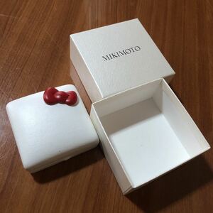 〈送料無料〉ミキモト キティ ギフトボックス 空箱 空き箱 ネックレス用 ハローキティ アクセサリーボックス ジュエリーケース 化粧箱