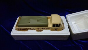 1/18 Schuco シュコー Volkswagen T1 TRANSPORTER ” Bunker ” Rennstall VW フォルクスワーゲン T1 タイプ2 レーシングトランスポーター