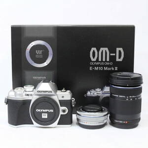 ☆美品【S数:1930回程度】 オリンパス OLYMPUS OM-D E-M10 MarkⅢ ダブルズームレンズキット 40-150㎜ 14-42㎜ 2405-K0237K(NT)