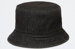 日本未発売　直営　Calvin Klein Washed Denim Embroidered Logo Bucket Hat　LAから本物をお届け！