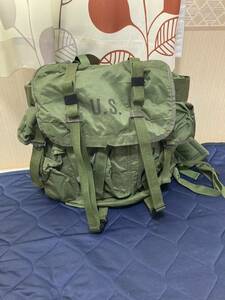 米軍　アリスパック MEDIUM LC-2