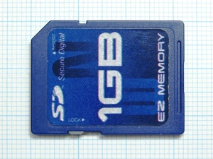 ★EZ MEMORY ＳＤメモリーカード １ＧＢ 中古★送料８５円・１８５円