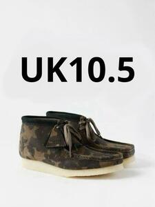クラークス ワラビー ブーツ ブラック カーキ フローラル UK10.5