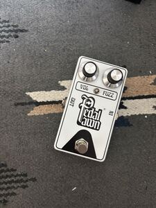 pedal pawn fuzz