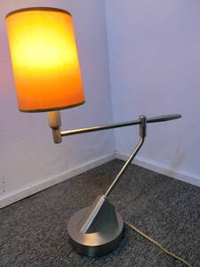 ■得々■ミッドセンチュリー・デザイン/DESK LAMP/swing arm lamp/ヴィンテージ/アドバンス・テクノロジー/重厚5kg/２０