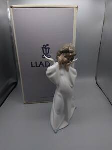 リヤドロ　LLADRO 天使の考え事　うんそうしよう　置物