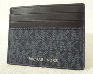 ☆美品☆　マイケルコース　MICHAELKORS　PVC　レザー　MK柄　ネイビー　ネイビー系　ブラック　定期入れ　名刺入れ　パスケース