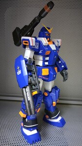 プレバン　マスターグレード　FA-78-1　フルアーマーガンダム（ブルーカラーVer.）中古完成品 MG