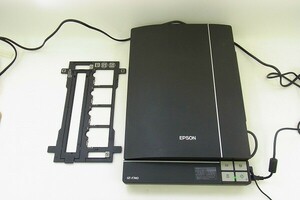 P054-J31-76 EPSON エプソン GT-F740 スキャナー 通電確認済み 現状品③＠