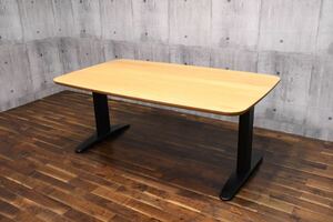 CIC54 展示品 HIDA 飛騨産業 キツツキ LDテーブル W160cm ビーチ材 無垢 ダイニングテーブル 食卓テーブル 飛騨の家具 食卓机 北欧スタイル