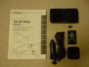 Cellstarセルスター　ASSURA　GPSレーダー探知機　　YA-W19GA　　中古品