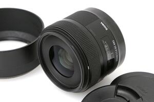 並品｜シグマ 30mm F1.4 DC HSM Art キヤノンEFマウント用 CA01-C609-2N2B