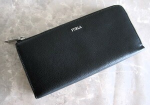 お得お勧め美品★良質な革で有名なフルラの定番ブラック革製Ｌ字ジッパー長財布★FURLA★傷付き辛いキャビア柄革★カード入れ・札入れ沢山