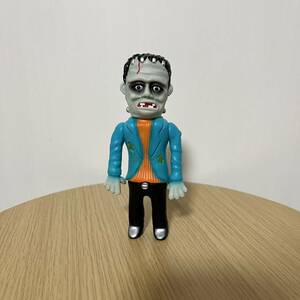 丸八玩具 世界のバケモノ図鑑 フランケン headlockstudio izumonster hxs zollmen iluilu sofubi sofvi ソフビ realhead