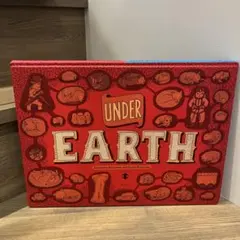 UNDER EARTH & UNDER WATER 絵本 English