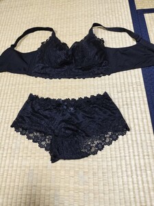 脇高背中すっきり ブラジャー ショーツセット