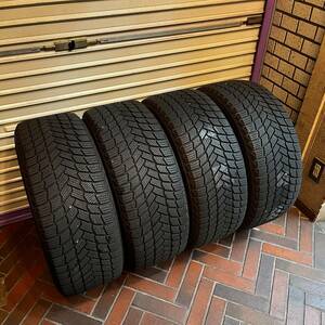 激安中古タイヤ 2021年製 MICHELIN X-ICE SNOW SUV 235/55R18 104T XL ミシュラン 235/55-18 18インチ スタッドレス 