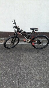 マングース ブラックダイヤモンドシングル MTB フルサス ディスク オンロードタイヤ 通勤通学 街乗り Sサイズ 26インチ 直接引取 埼玉から