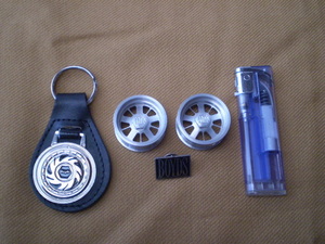 90s BOYDS BILLET Mini Wheels .NOS HodRods by Boyds.ボイドミニホイール Set of 2.＆キーホルダー＆ピンバッチ。