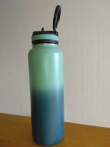 【Thermo Flask　水筒　　800ml　　スポーツや部活時に　　男の子用に】定形外郵便可