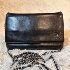 近年モデル✨CHANEL チェーンウォレット　カメリア　ショルダー　16番台　黒