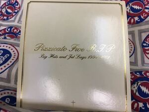 ピチカート・ファイヴ★中古CD国内初回盤「R.I.P.～ビッグ・ヒッツ＆ジェット・ラグズ1998～2001」