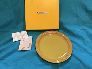 ル・クルーゼ☆LE CREUSET☆23㌢☆910140-23☆イエロー☆ラウンドプレート