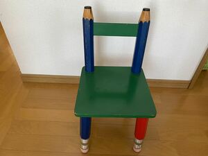 【中古】えんぴつ型の椅子