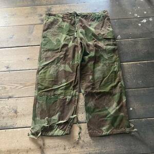 50s BELGIAN BRUSHED CAMO OVERPANTS 50年代　ベルギー軍　ブラッシュドカモ　オーバーパンツ　カーゴパンツ ポケ付き　ミリタリー　ユーロ