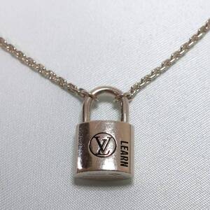 LOUIS VUITTON ルイヴィトン ヴィトン ペンダント シルバー・ロックイット ラーン Q03273 ネックレス Ag925 シルバー アクセサリー SV925