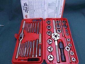 ★c☆☆MAC TOOL TAP＆DIE SUPER SET No．8017TS 中古品