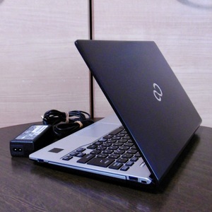 ■ LIFEBOOK S937/S（i5 7300U/8GB/256GB/DVD/LTE）希少！■