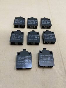 ＜OMRON＞＜ドアスイッチ＞＜D2D-2000＞＜未使用・保管品＞＜8個＞(4137b)