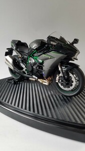 タミヤ模型　1/12 KAWASAKI Ninja H2 CARBON