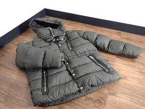 中古 ダウンジャケット MONCLER 22-67788 モンクレール サイズ3 L-XL相当 カーキ 緑 メンズ アウター ブルゾン フード 冬物 ブランド