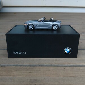 1/43 BMW Z4 ディーラー特注　ミニカー　シルバー　ミニカーkaz