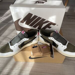 Travis Scott × Nike Air Jordan 1 Low OG SP Reverse Oliveナイキ　トラヴィス　リバースオリーブ スニーカー