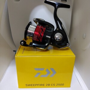 2500番DAIWA ダイワ リール スピニングリール 海外モデル 日本未発売 左右ハンドル 巻きやすい 新品 国内発送 カラーレッド