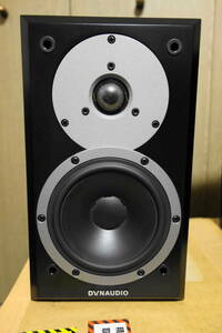 美品　DYNAUDIO　Emit　M10