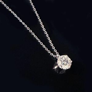 Vari　モアサナイト 1.0ct　サージカルステンレス　ペンダントネックレス　アジャスターチェン仕様