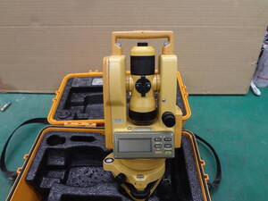 ●TOPCON　トプコン　DT-120 デジタルセオドライト　測量機器　DT-110系　●3