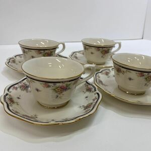 352　中古美品　ノリタケ　カップ　ソーサー　金彩　花柄　洋食器　Noritake　４客セット　来客　コンテンポラリー