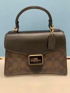 N☆【新品未使用】COACH コーチ ペッパー サッチェル 2way ハンドバッグ ショルダーバッグ シグネチャー C7226 