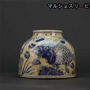 景徳鎮　馬蹄缶　缶　青花　魚柄　手描き　磁器　陶磁器 観賞　置物 中国美術品　工芸品Y38044