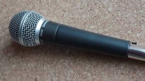 シュアー　SHURE SM58　中古　マイクケーブルおまけ付　音質良好　美品 1円から売り切り